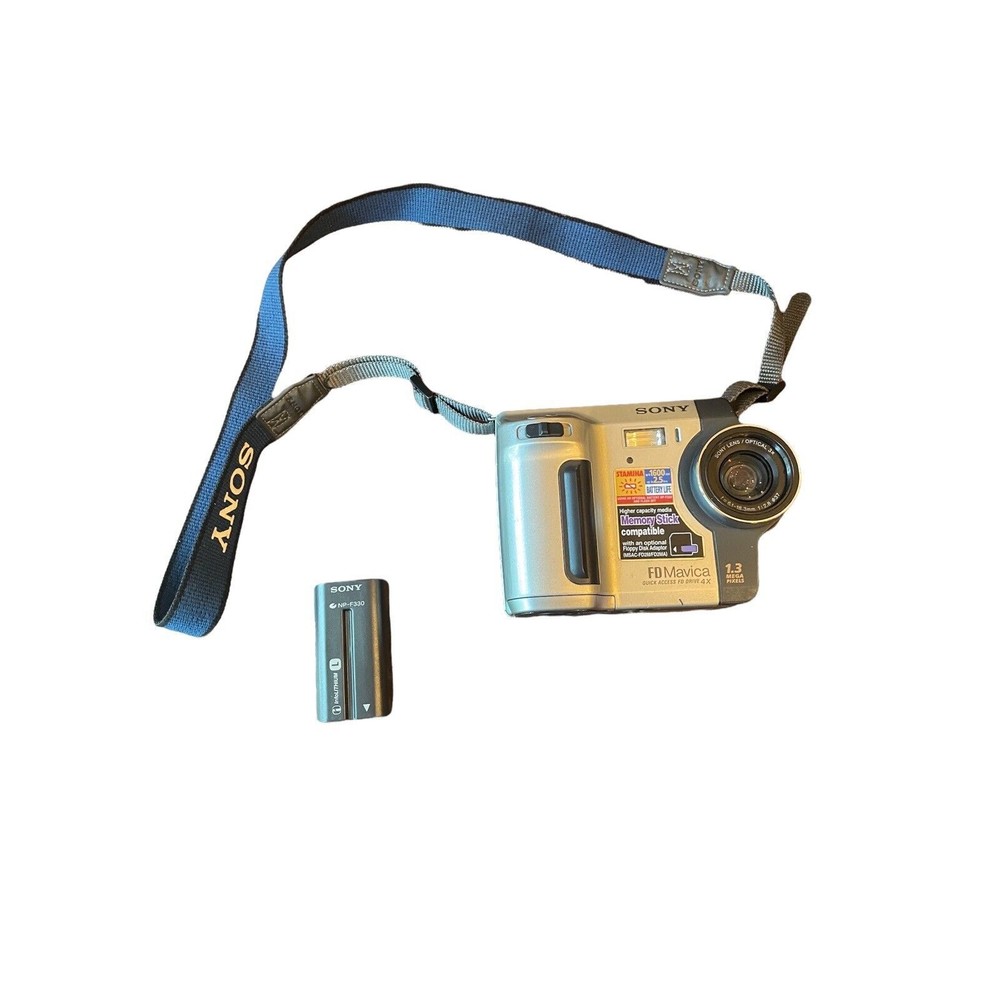 Sony FD Mavica Digital Still Camera, Model MVC-FD87 W/ Battery Pack, Untested